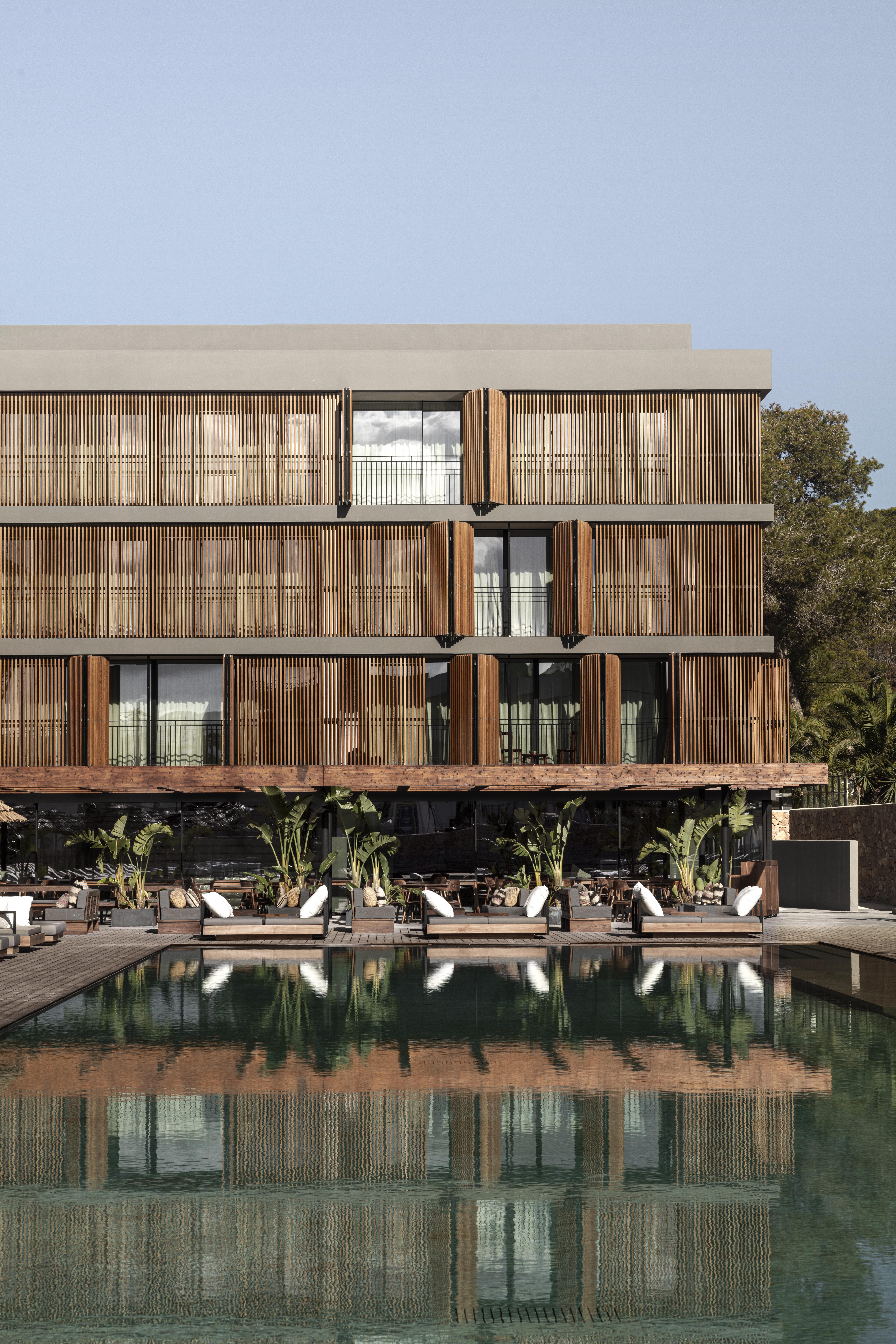 Oku Ibiza (Adults Only) Hotel Sant Antoni de Portmany Екстериор снимка The hotel's main building