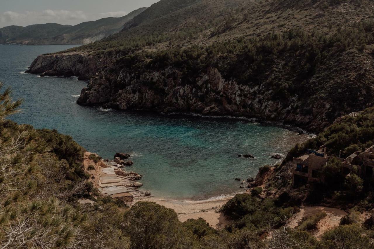 Oku Ibiza (Adults Only) Hotel Sant Antoni de Portmany Екстериор снимка The bay of Agia Marina
